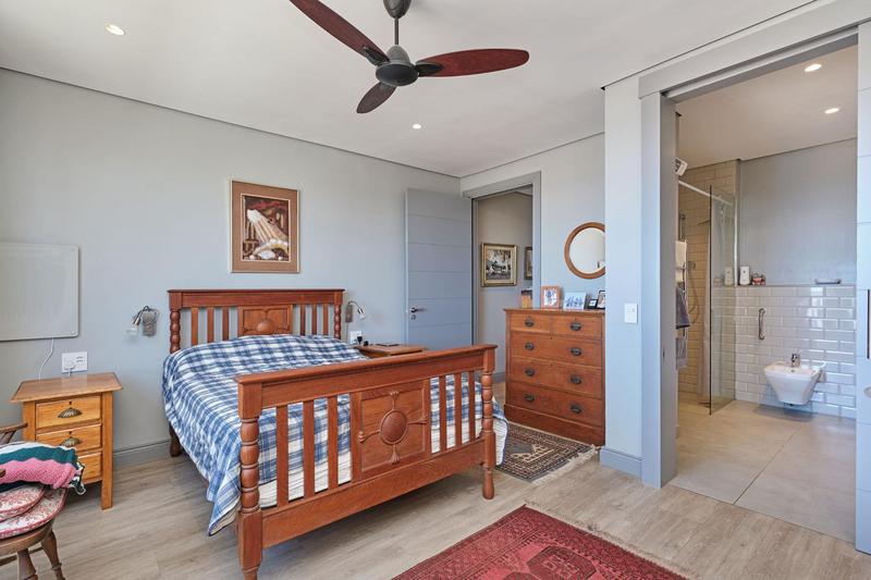 2 Bedroom Property for Sale in Simons Town Western Cape